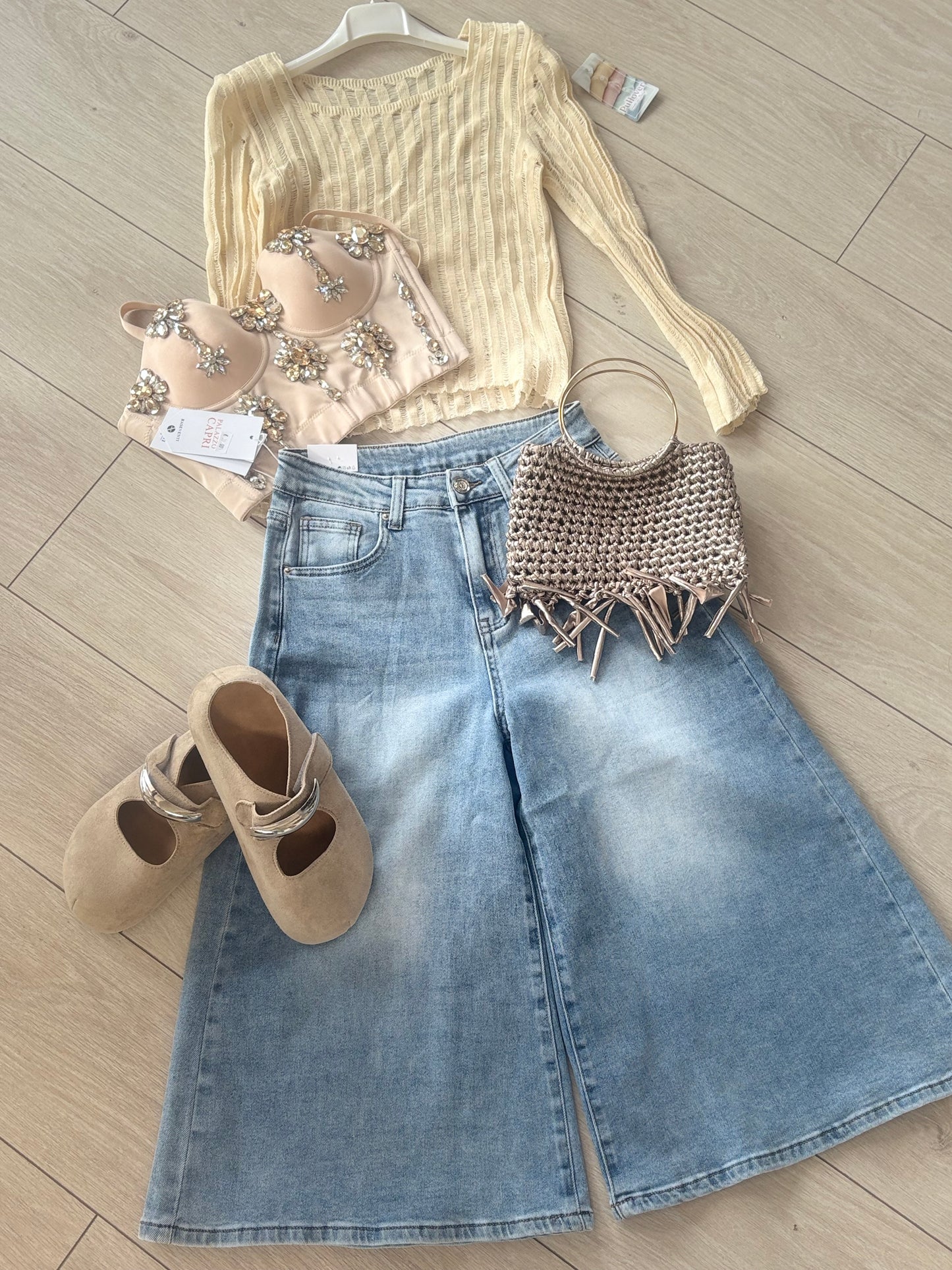 T-shirt strap