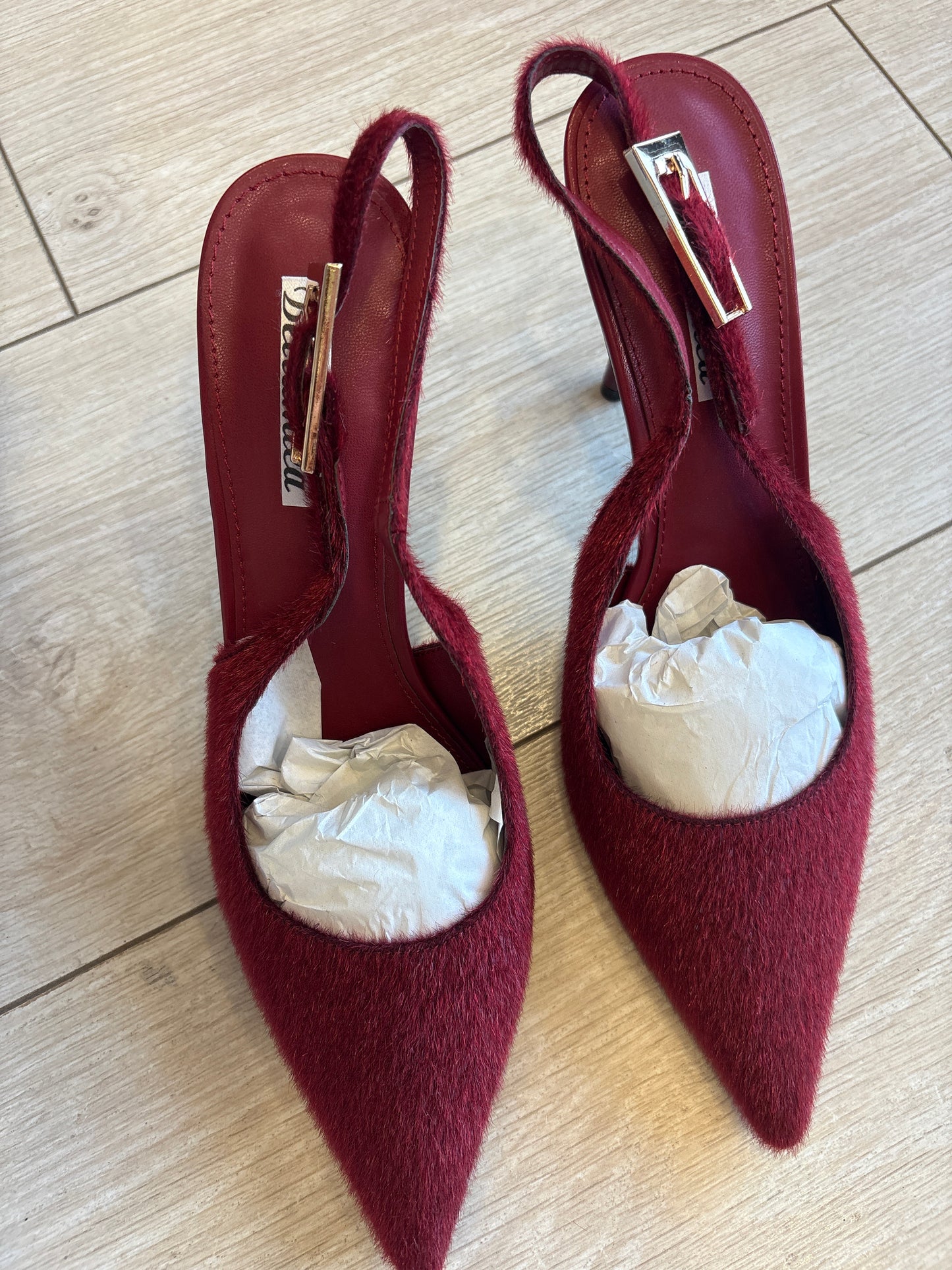 Décolleté bordeaux