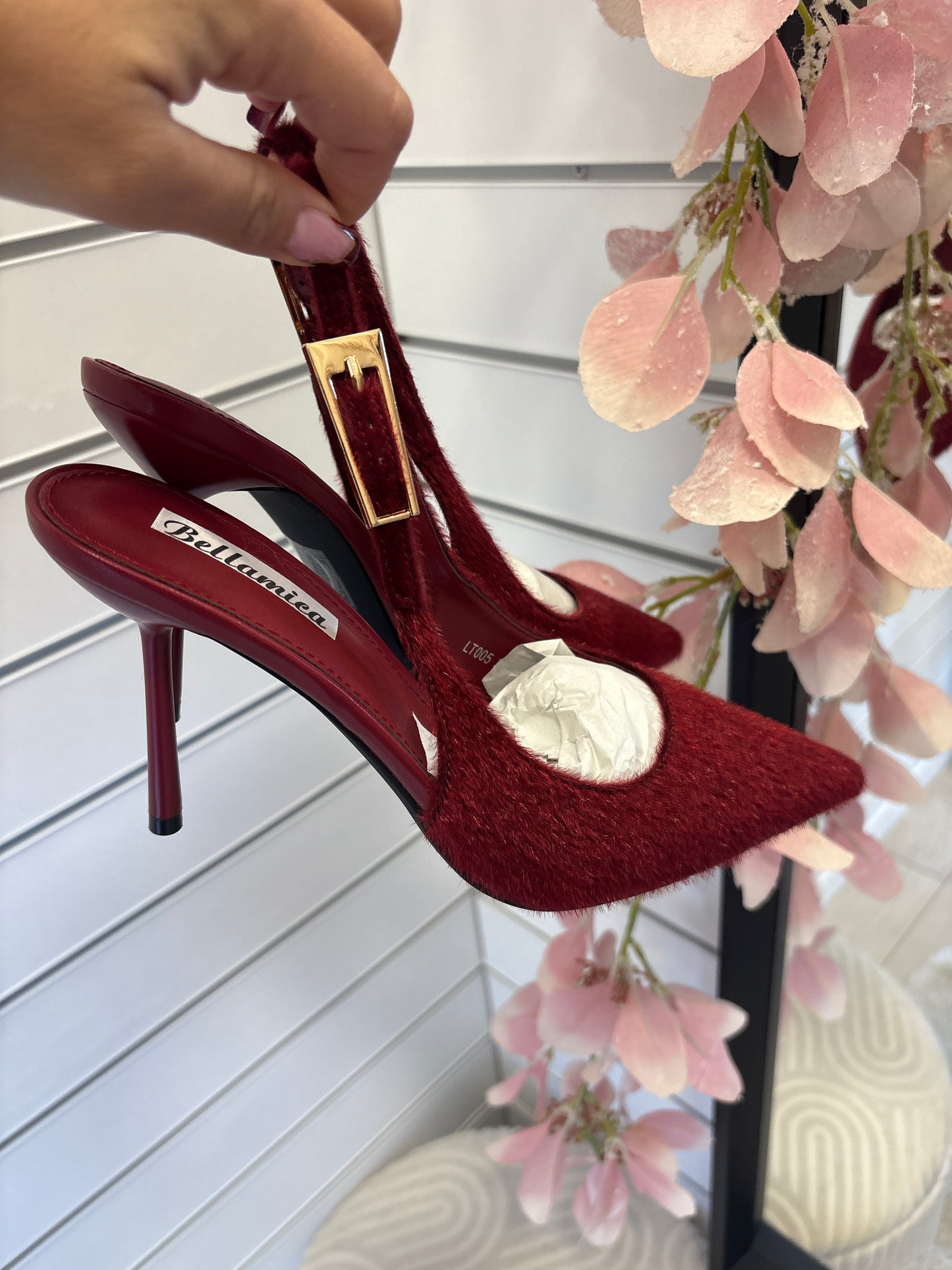 Décolleté bordeaux